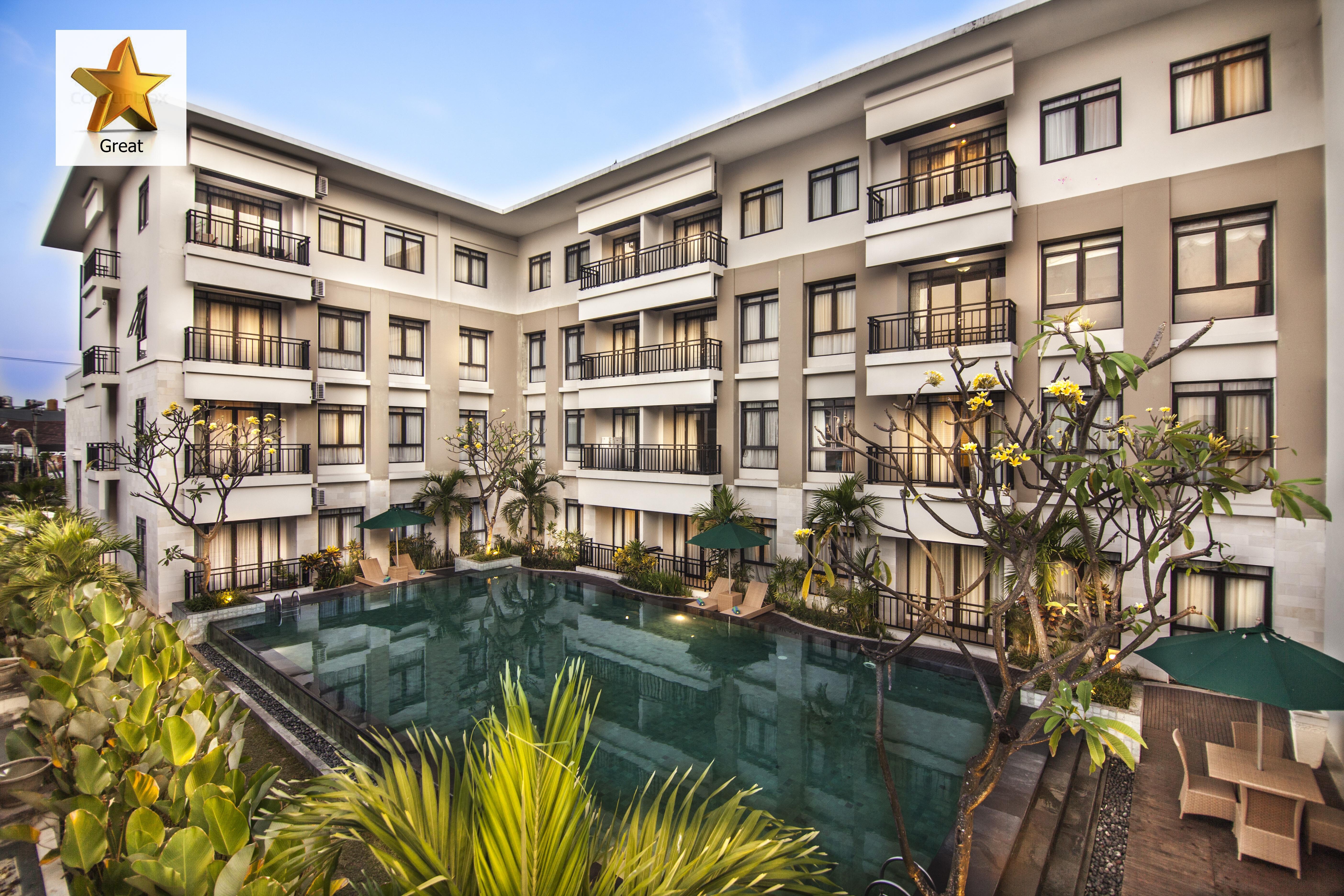 Grand Kuta Hotel And Residence Legian  Exterior photo